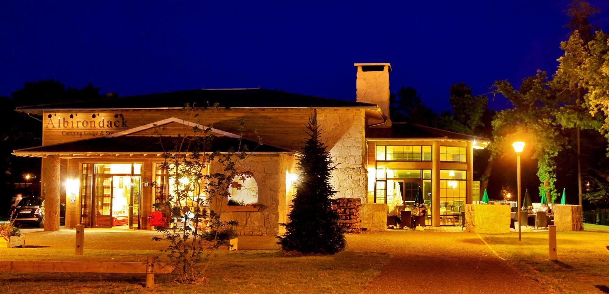 Albirondack Camping Lodge & Spa Kültér fotó